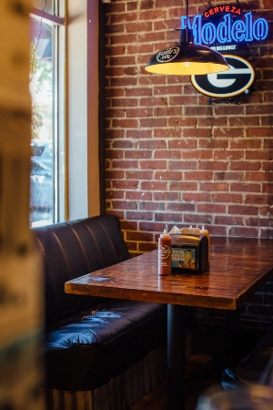 Ford's BBQ - Success Story